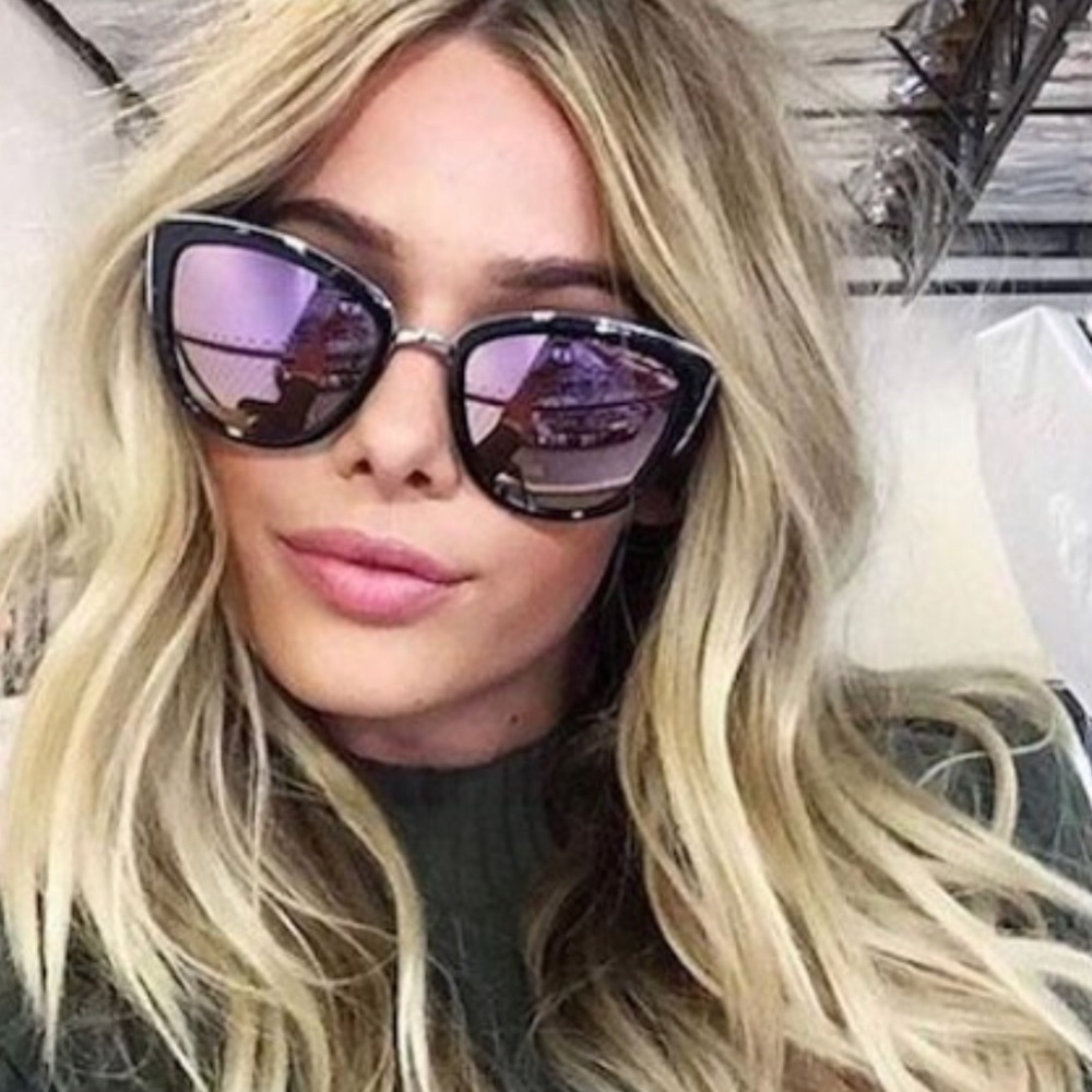 Quay Sunnies 🕶